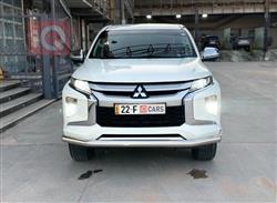 میتسوبیشی L200